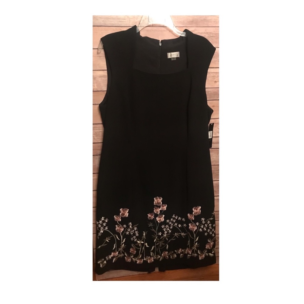 Floral embroidered dress